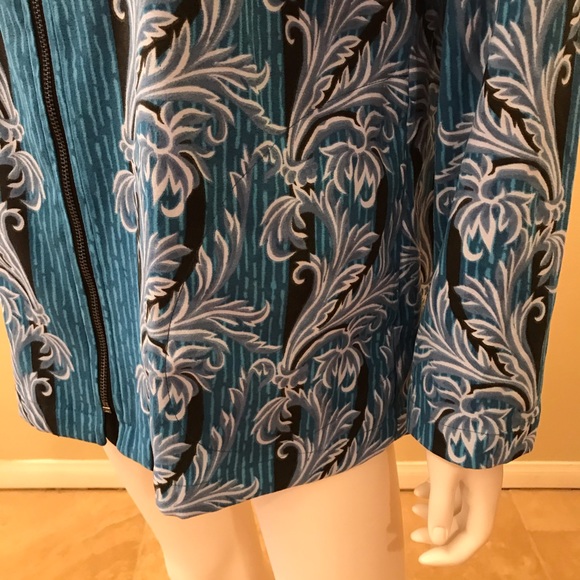 Bob Mackie Wearable Art Jacket Blue Zipper Closure - Picture 12 of 15